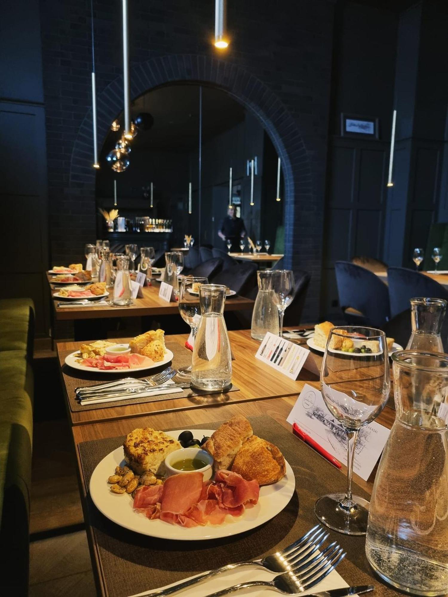 Brut Wine Hotel 扎拉赛 外观 照片